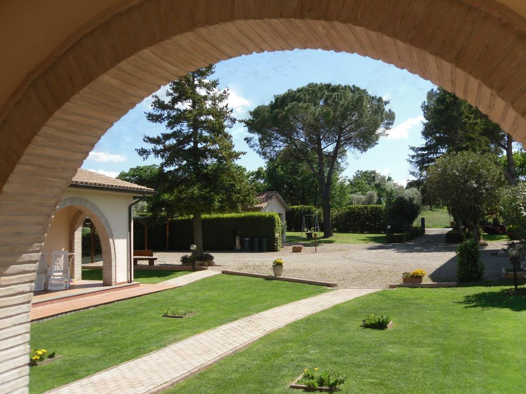 Agriturismo Il Giardino サトゥルニア エクステリア 写真